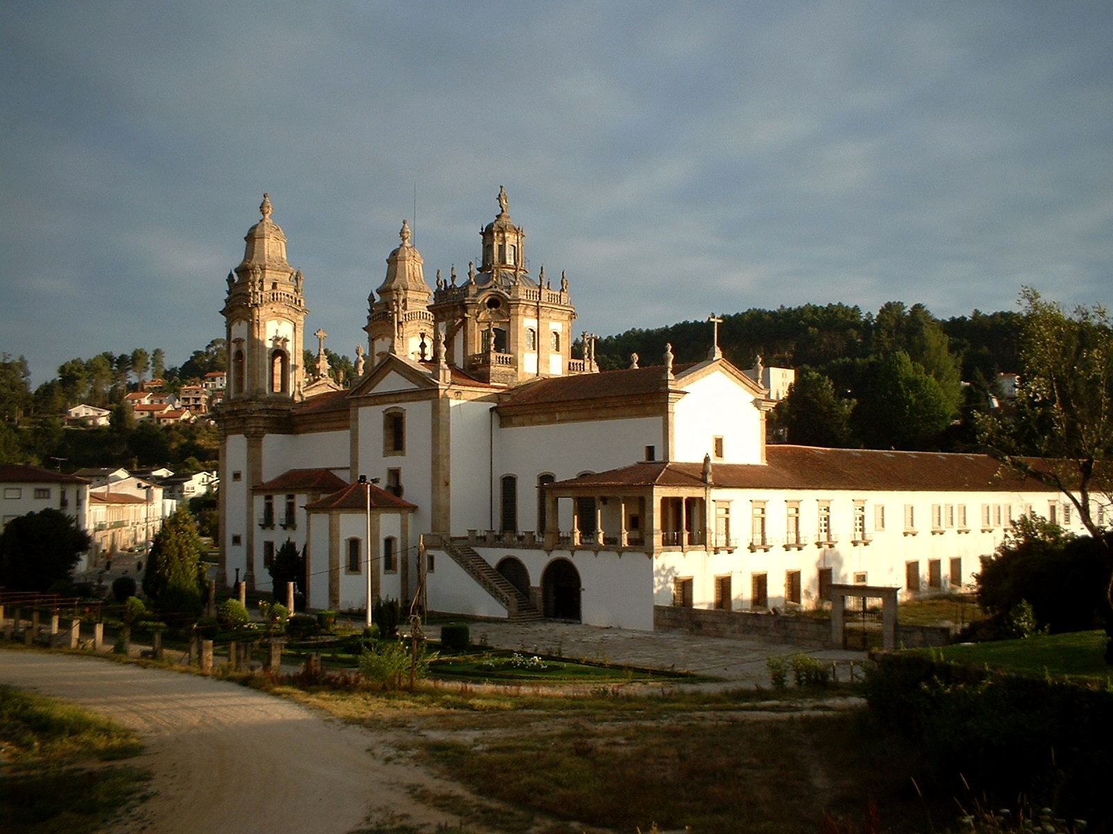 Stone pool area at Quinta da Paixão